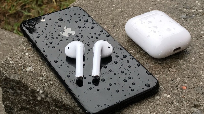 Apple iPhone 7 Rain