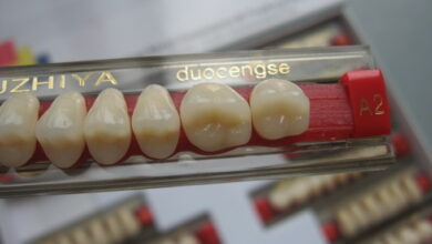 الأسنان الصناعية