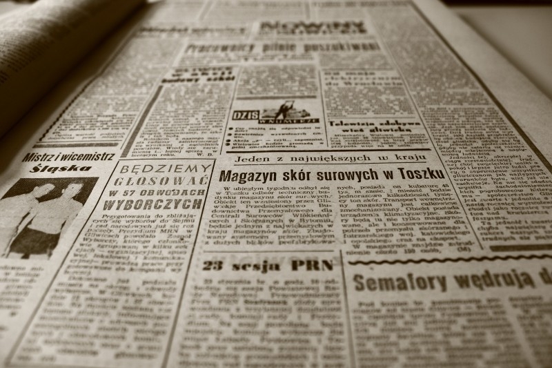 محاربة الأخبار المضللة - جريدة قديمة